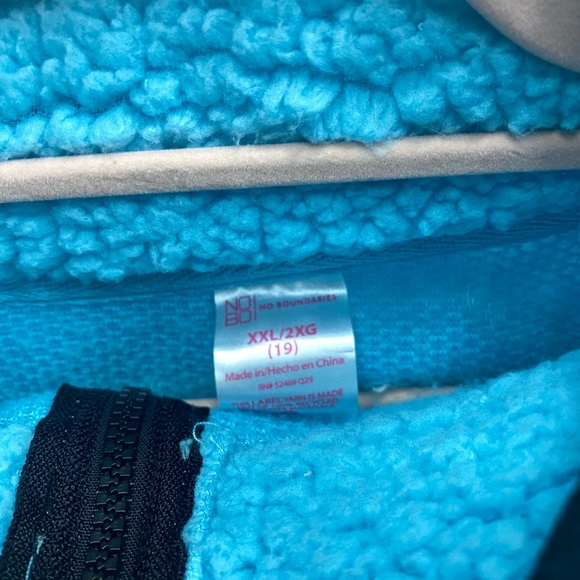 Fuzzy Jacket - Picture 3 of 3